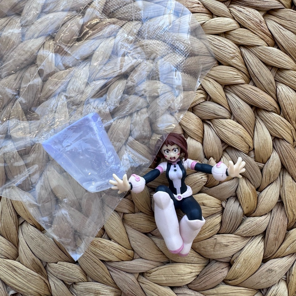 My Hero Academia Ochaco Uraraka Statue 2 Inches Tall